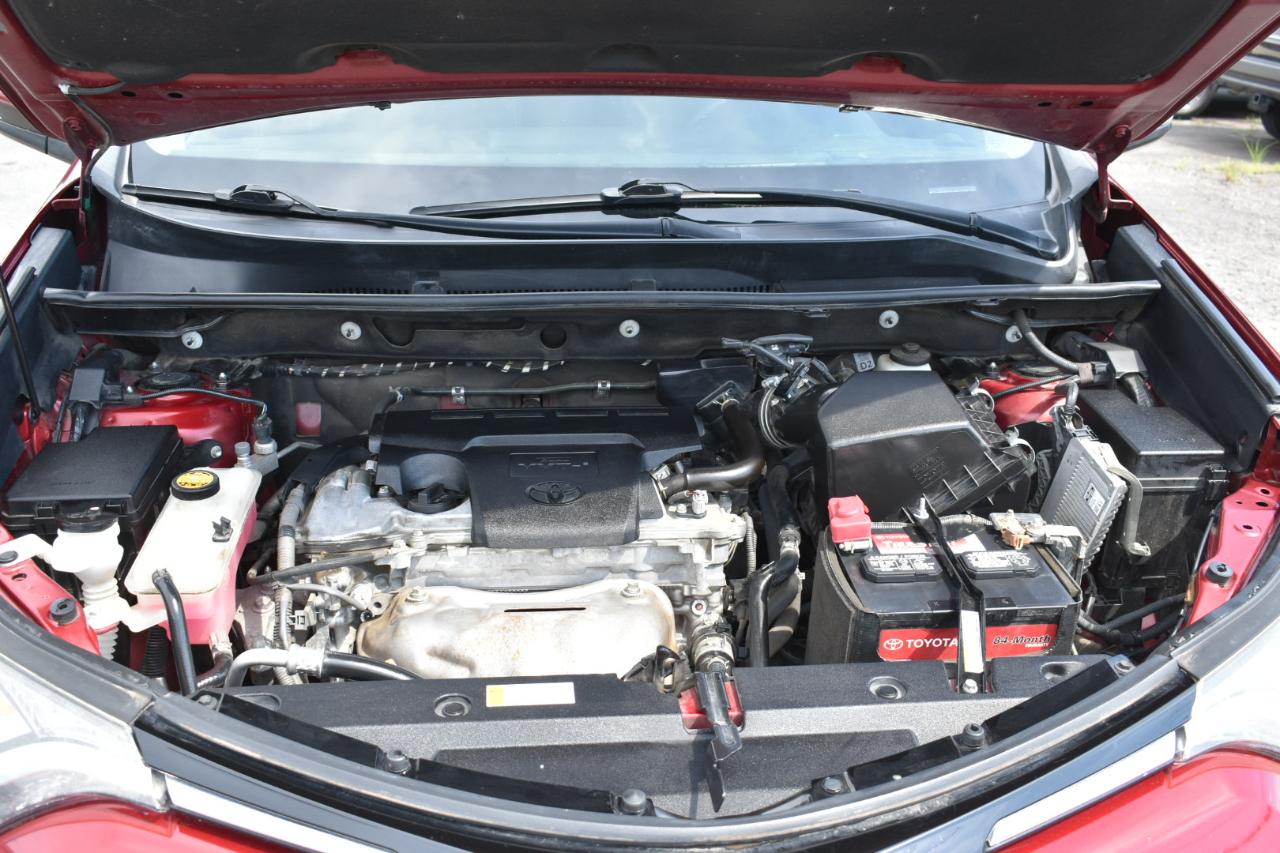 Toyota RAV4 XLE FWD 2018