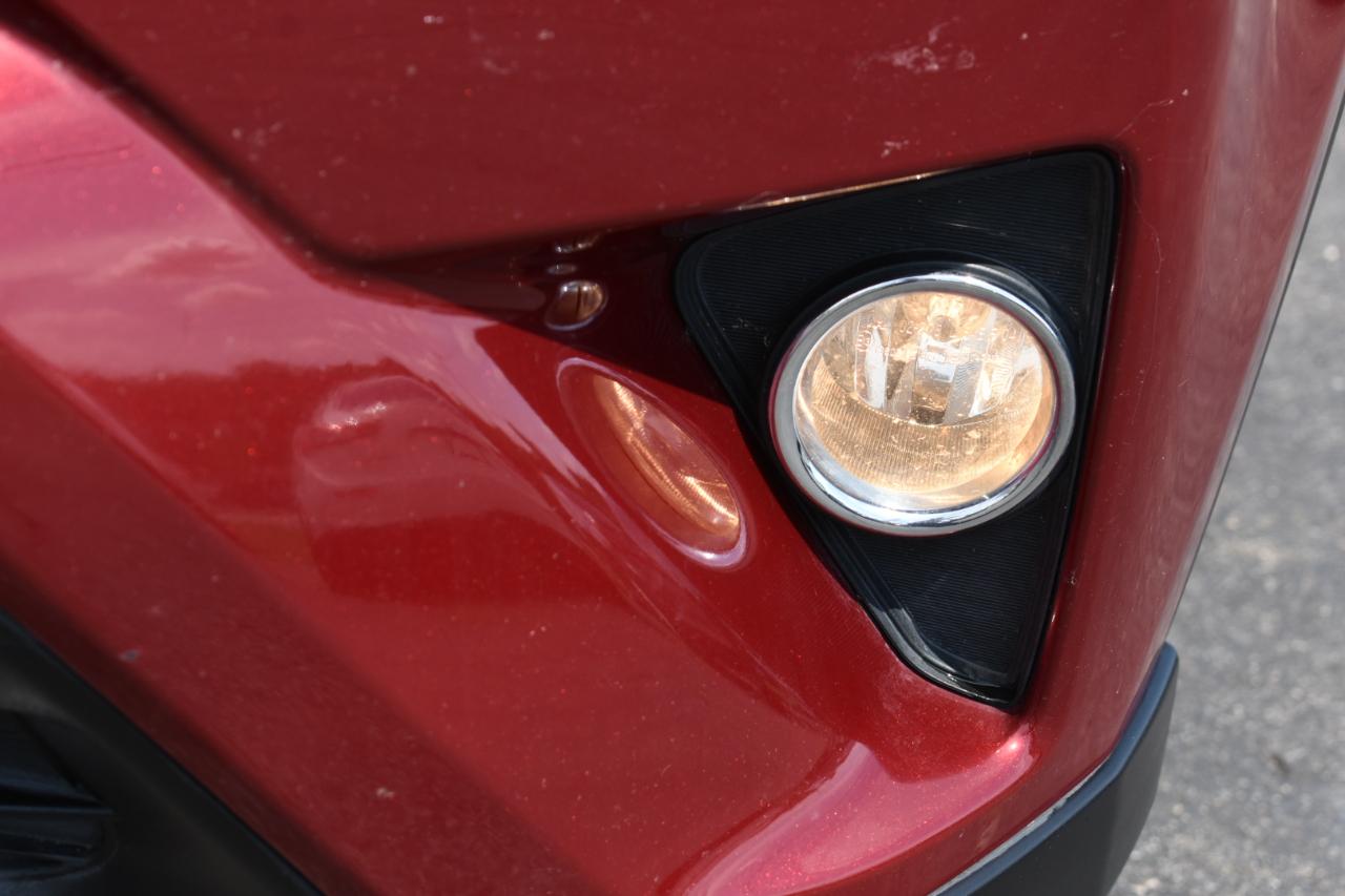 Toyota RAV4 XLE FWD 2018