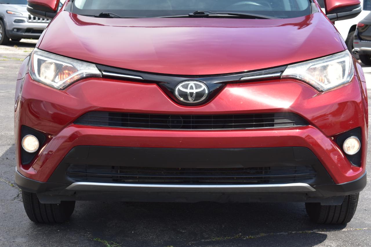 Toyota RAV4 XLE FWD 2018