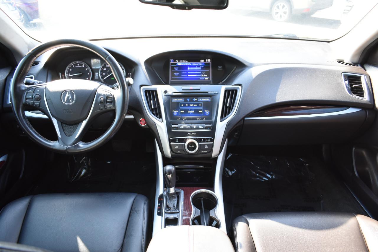 Acura TLX Base 2.4L 2017