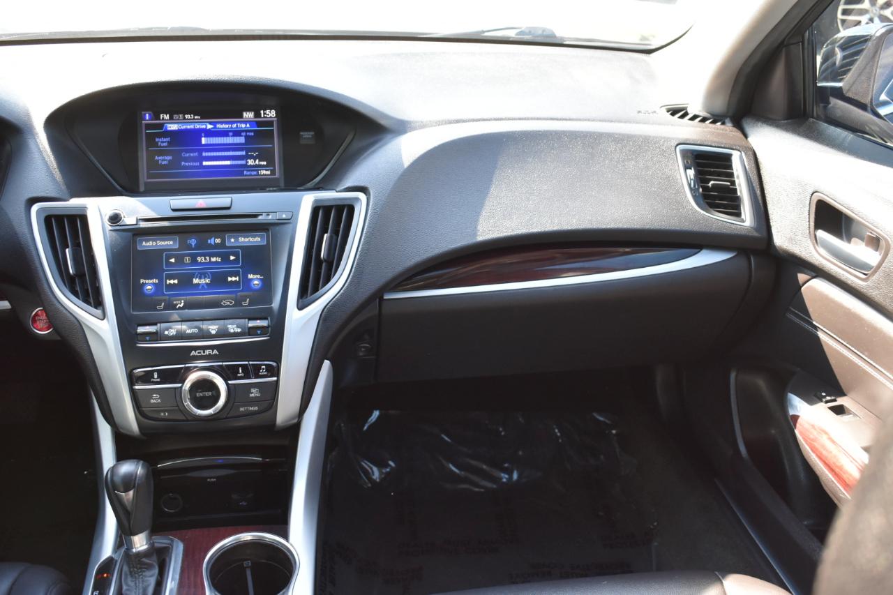 Acura TLX Base 2.4L 2017