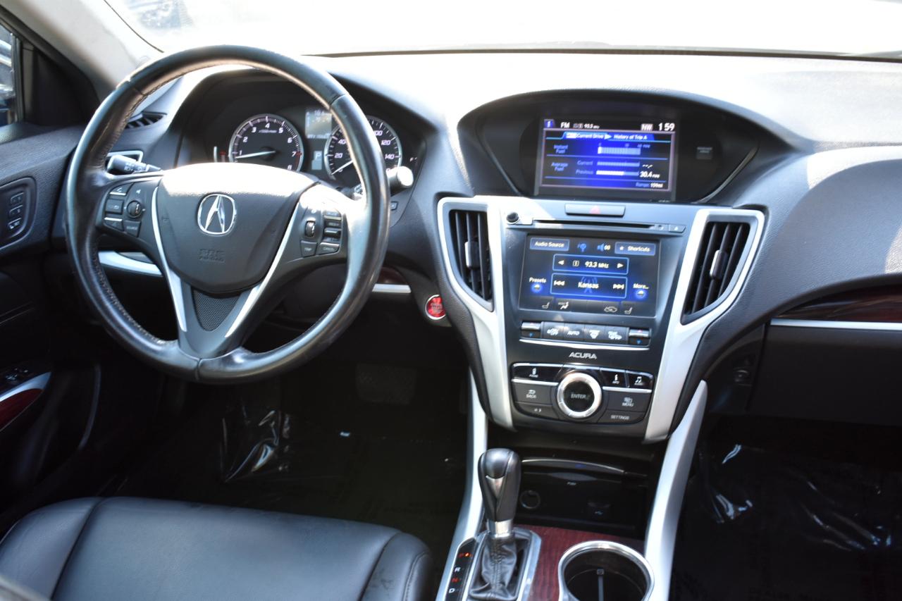 Acura TLX Base 2.4L 2017