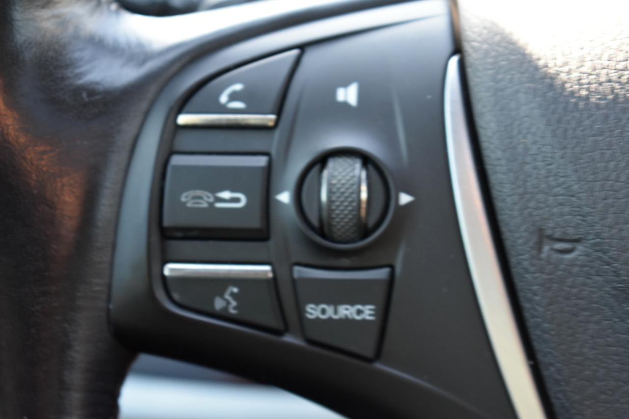 Acura TLX Base 2.4L 2017