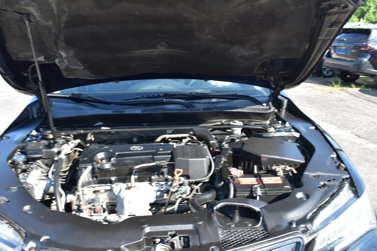 Acura TLX Base 2.4L 2017