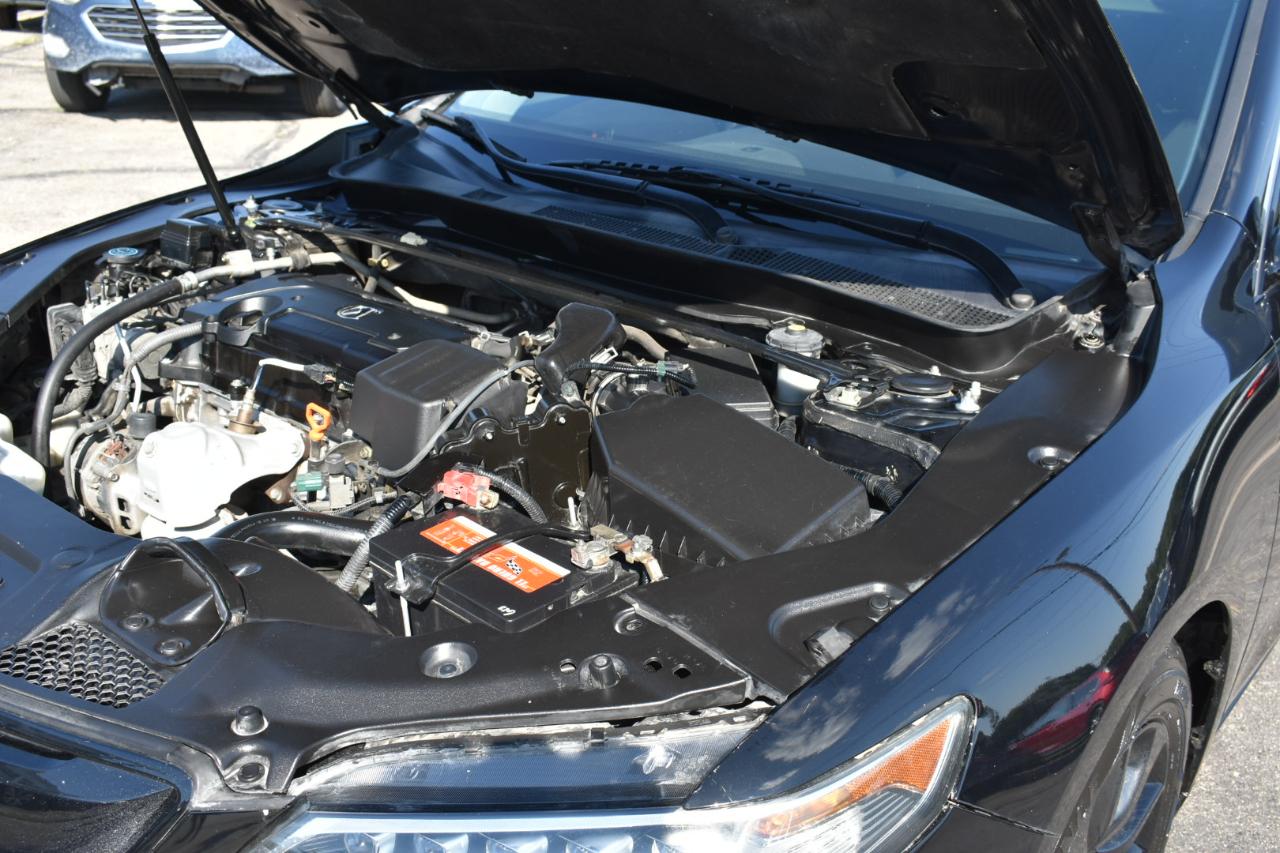 Acura TLX Base 2.4L 2017