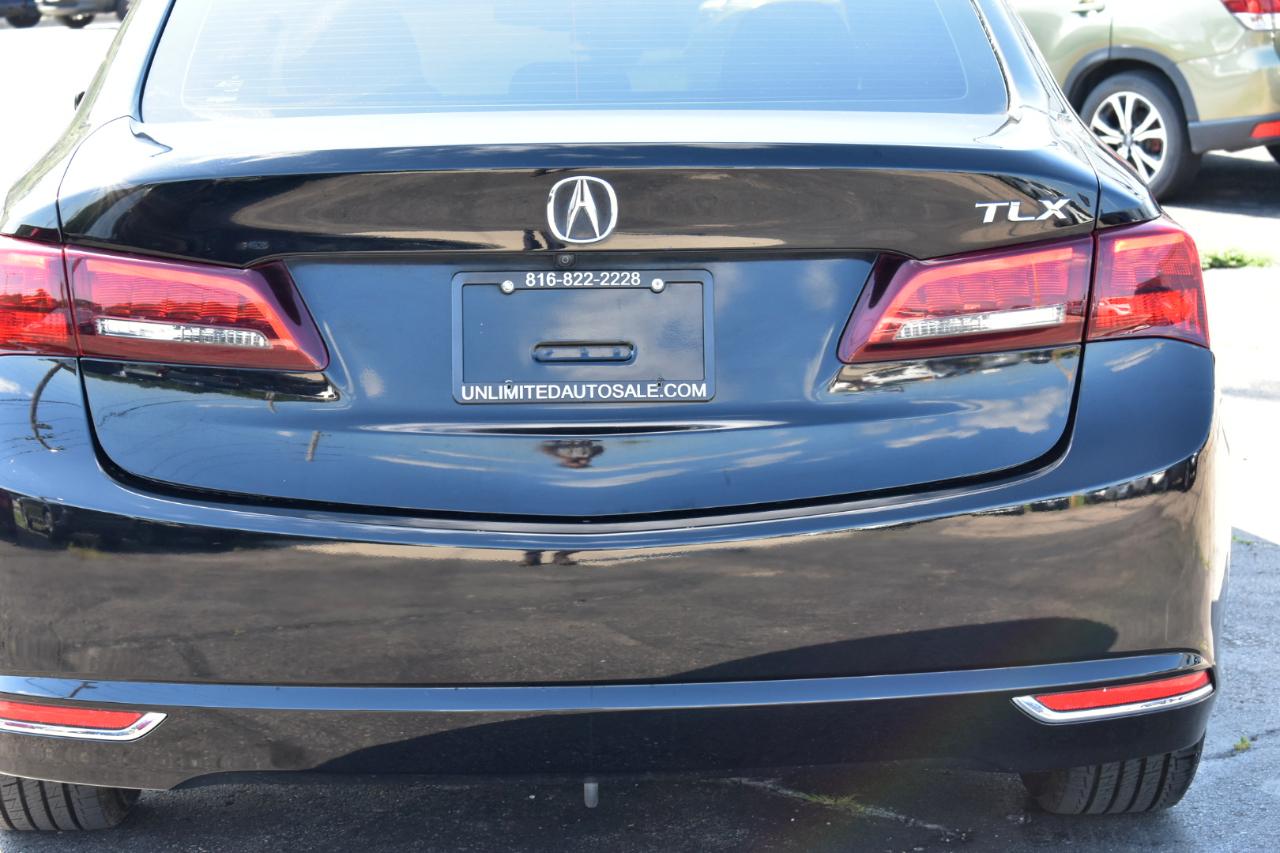 Acura TLX Base 2.4L 2017
