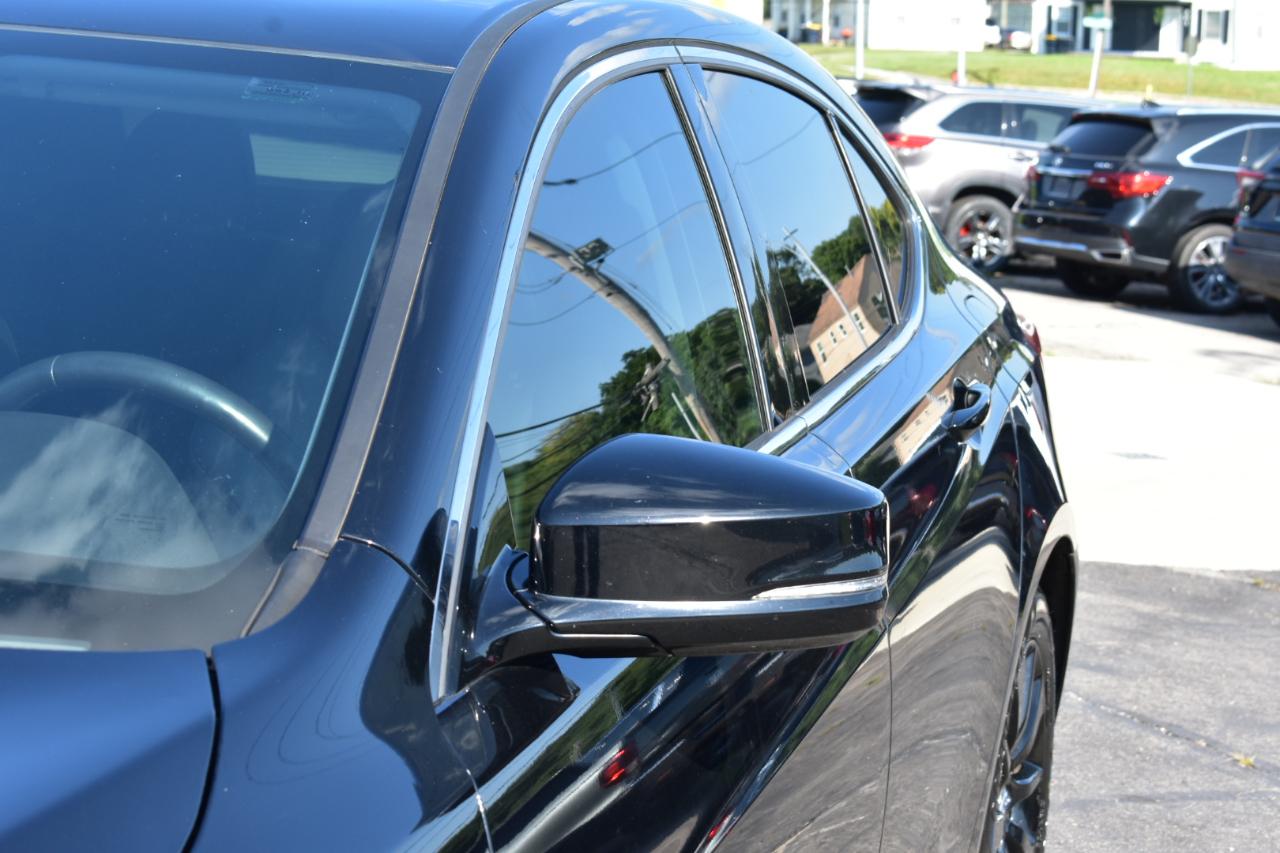 Acura TLX Base 2.4L 2017