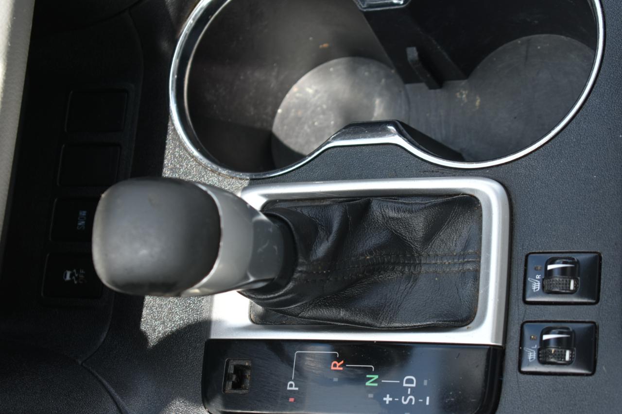 Toyota Highlander XLE FWD V6 2015