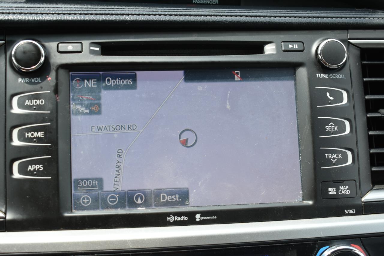 Toyota Highlander XLE FWD V6 2015