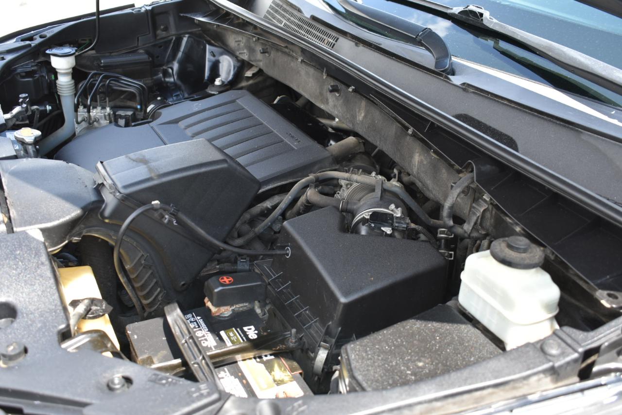 Toyota Highlander XLE FWD V6 2015