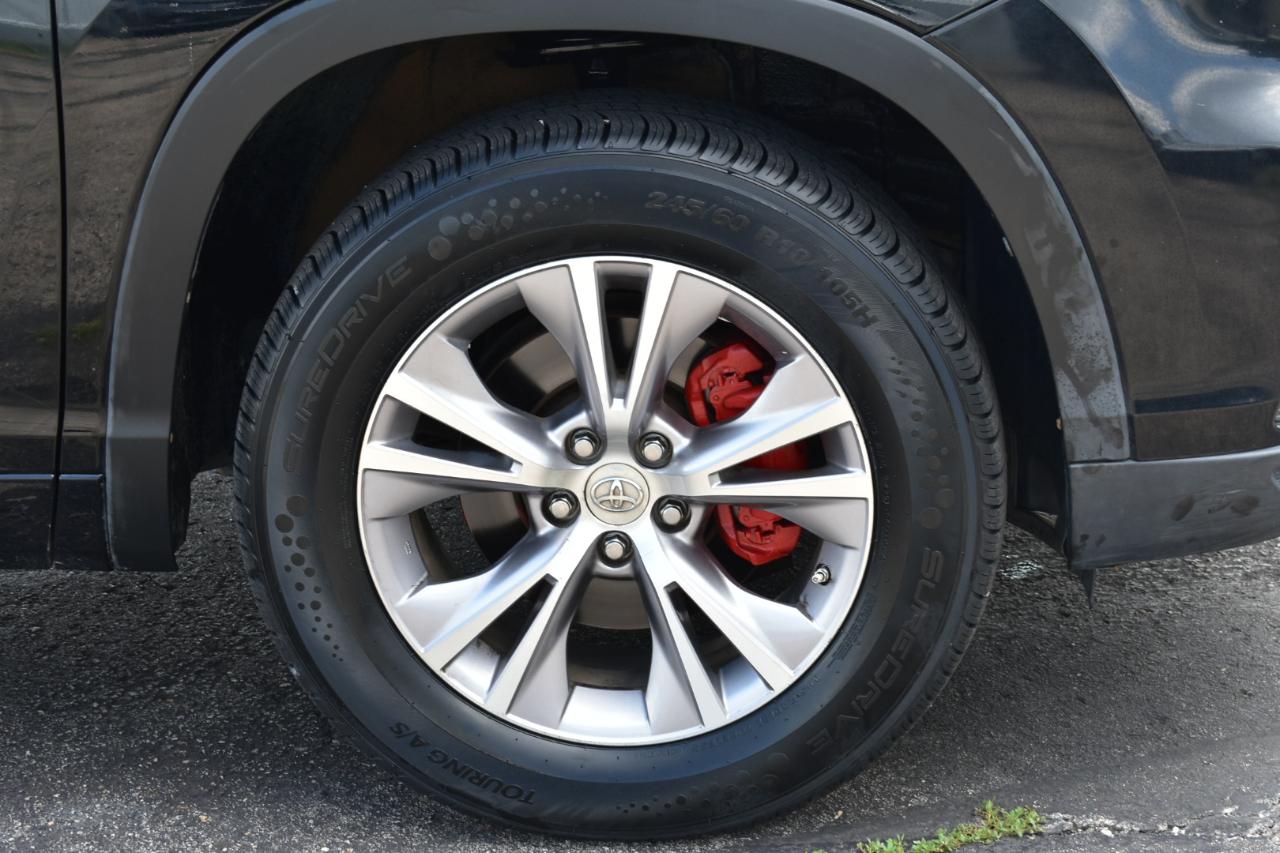 Toyota Highlander XLE FWD V6 2015