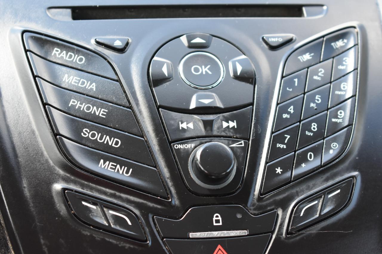 Ford C-Max Hybrid SE 2014