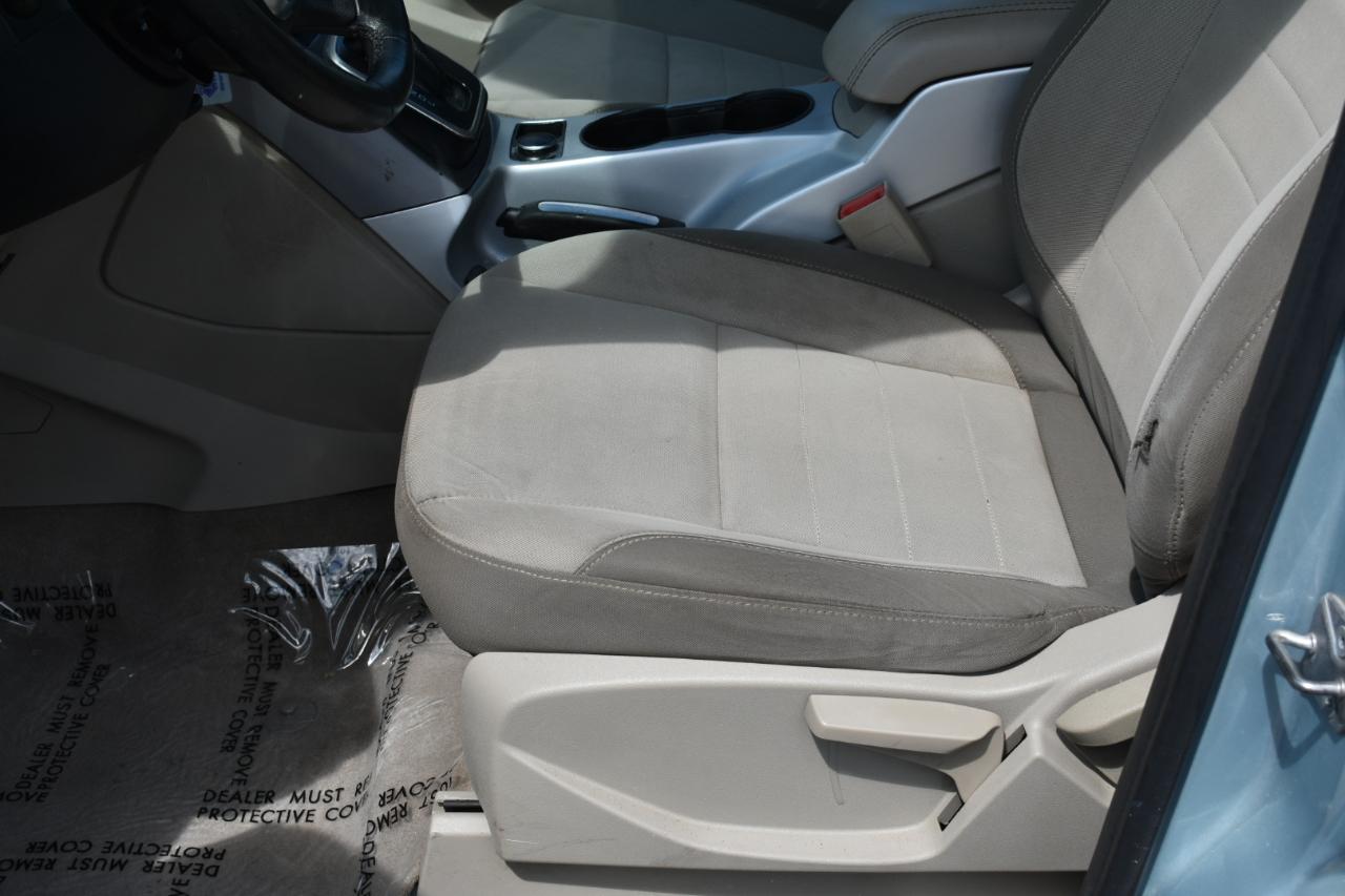 Ford C-Max Hybrid SE 2014