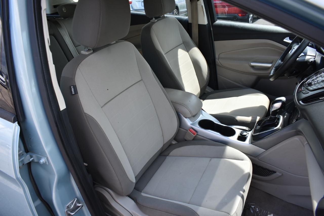 Ford C-Max Hybrid SE 2014