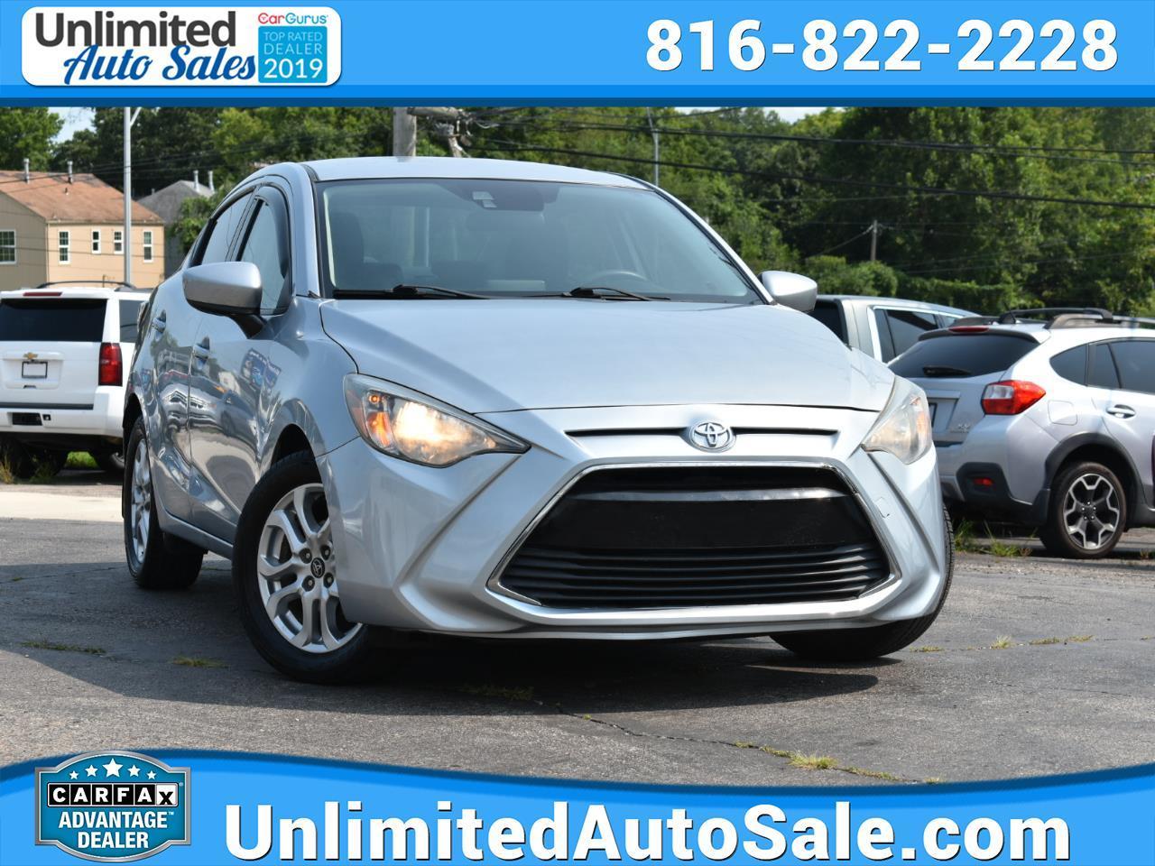 Toyota Yaris iA 6A 2017
