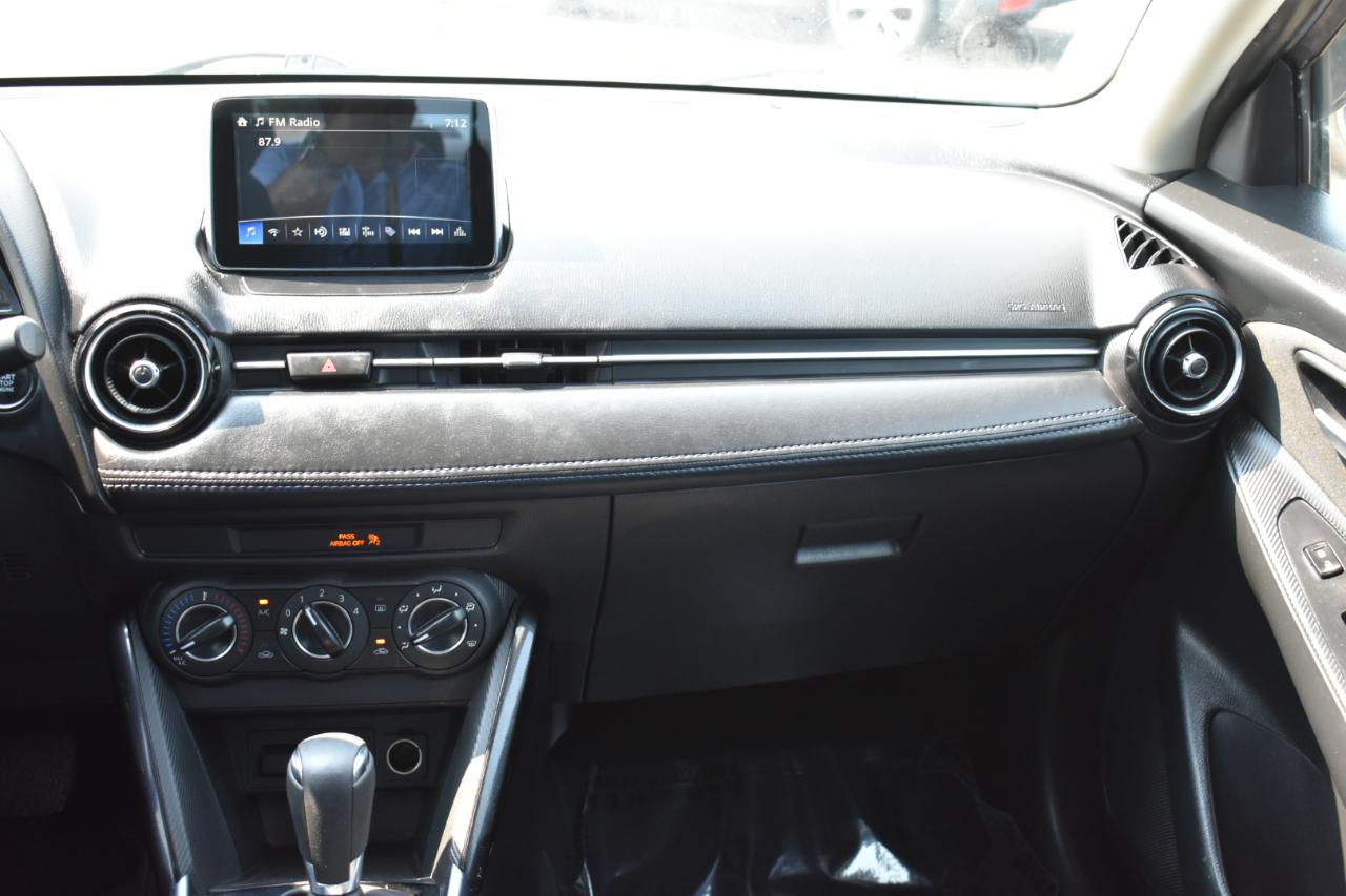 Toyota Yaris iA 6A 2017