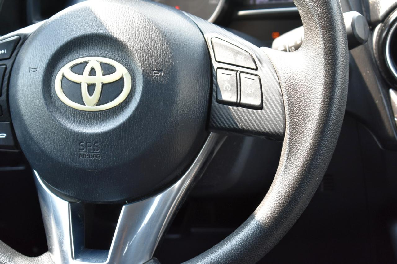 Toyota Yaris iA 6A 2017