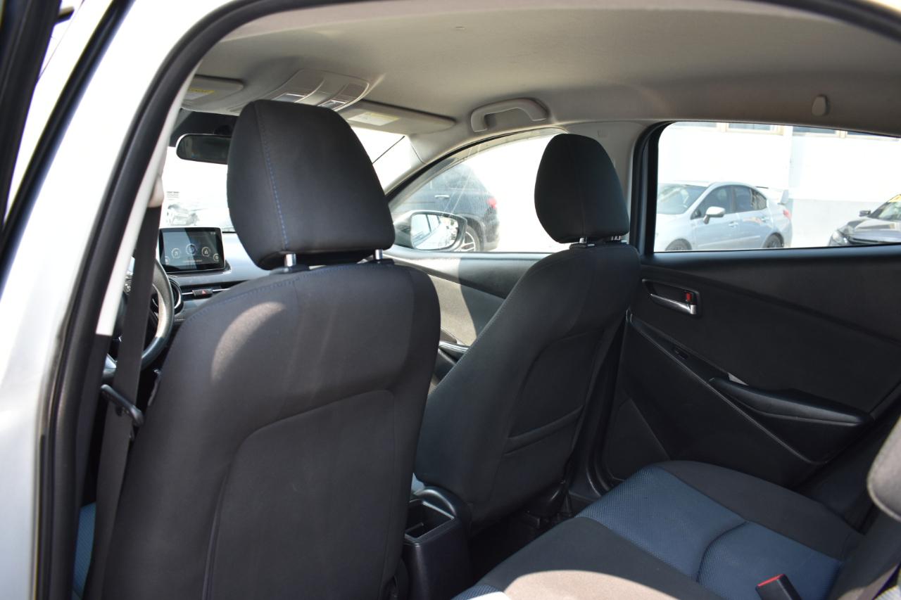Toyota Yaris iA 6A 2017