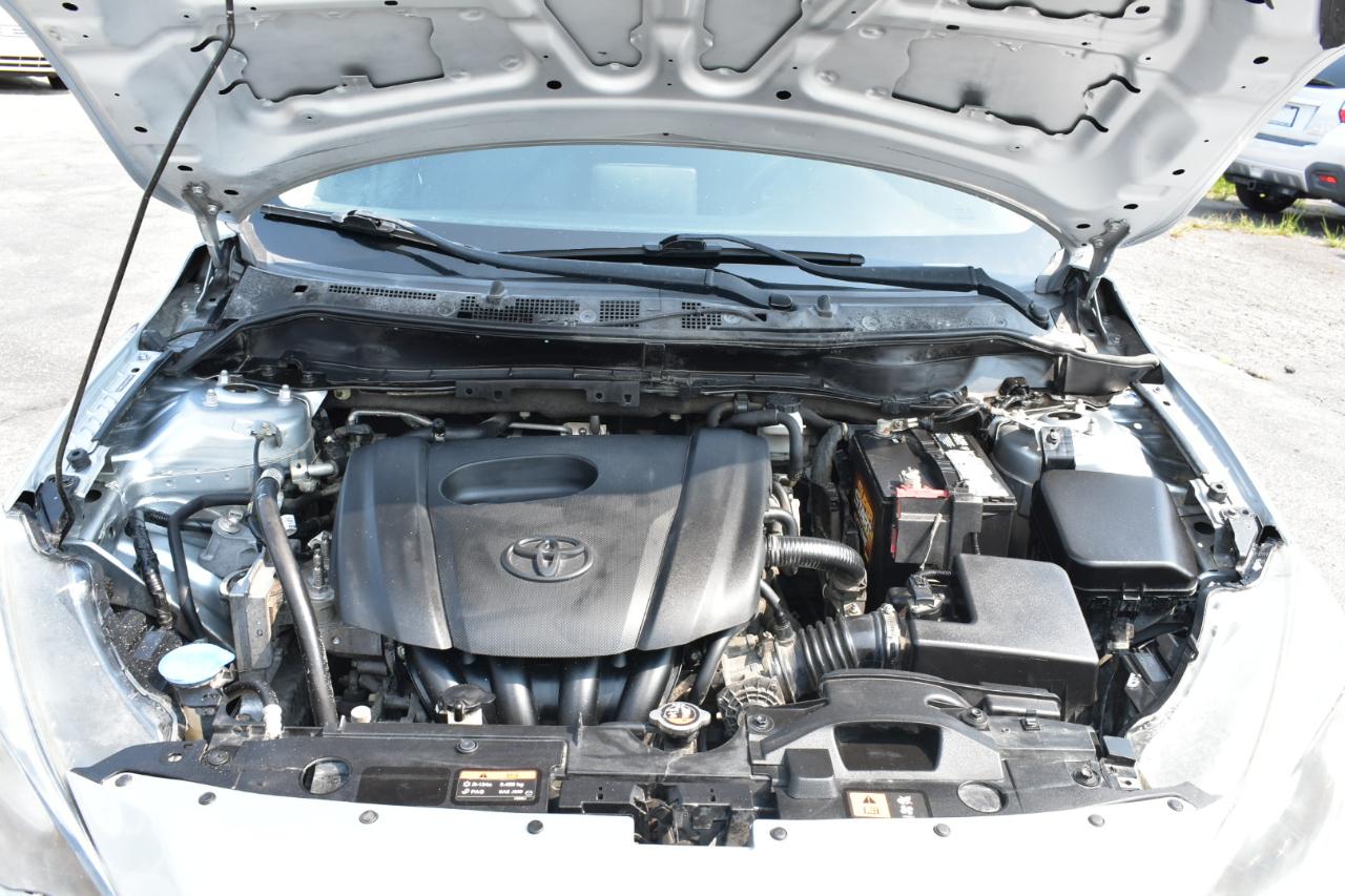 Toyota Yaris iA 6A 2017