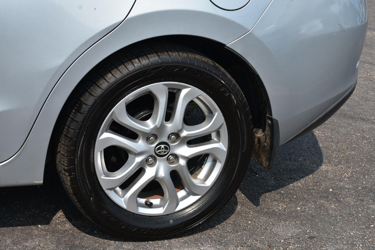 Toyota Yaris iA 6A 2017