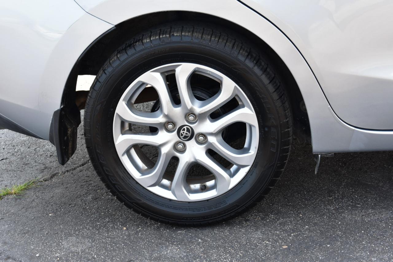 Toyota Yaris iA 6A 2017