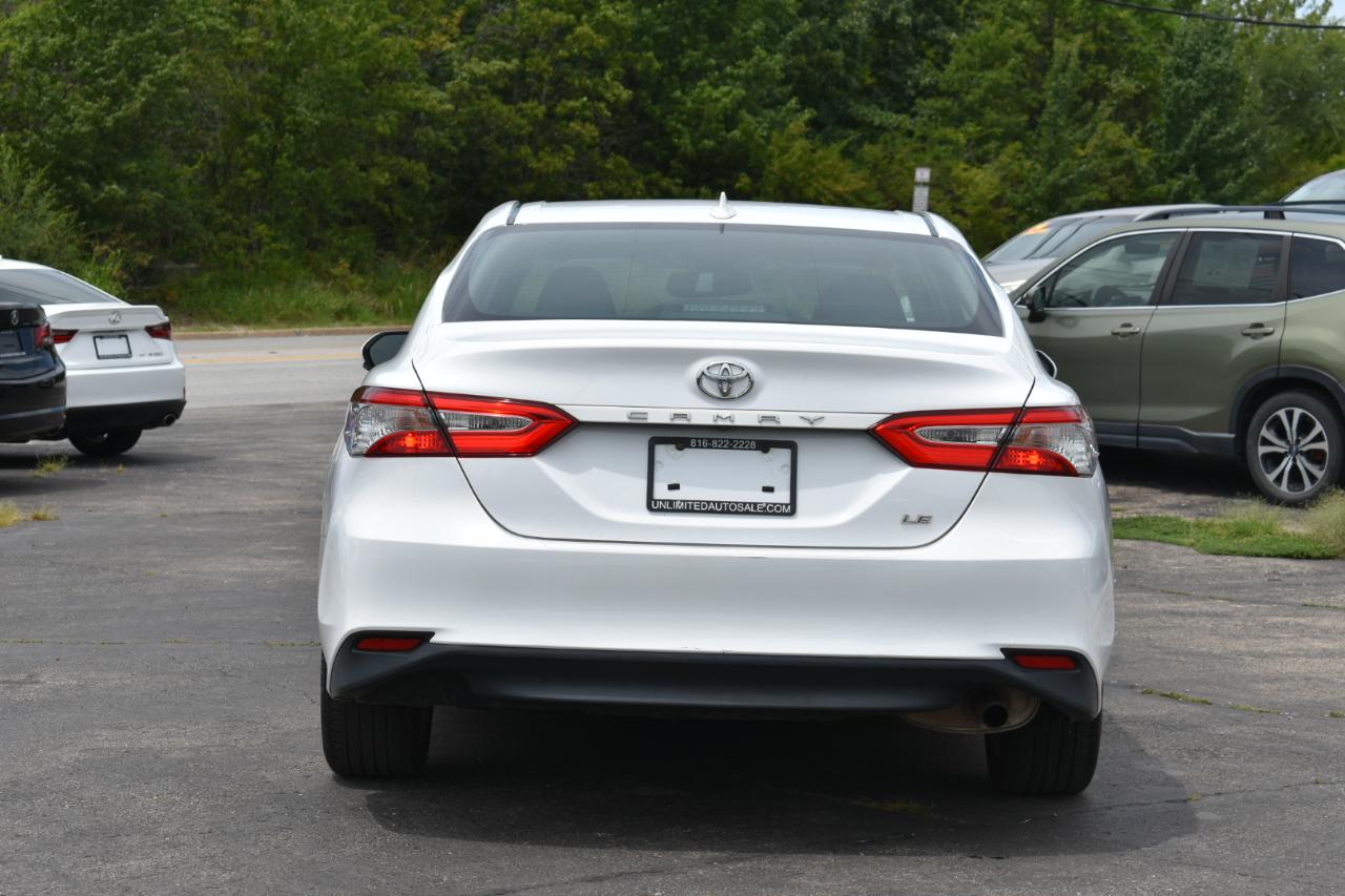 Toyota Camry 4dr Sedan LE Auto 2019