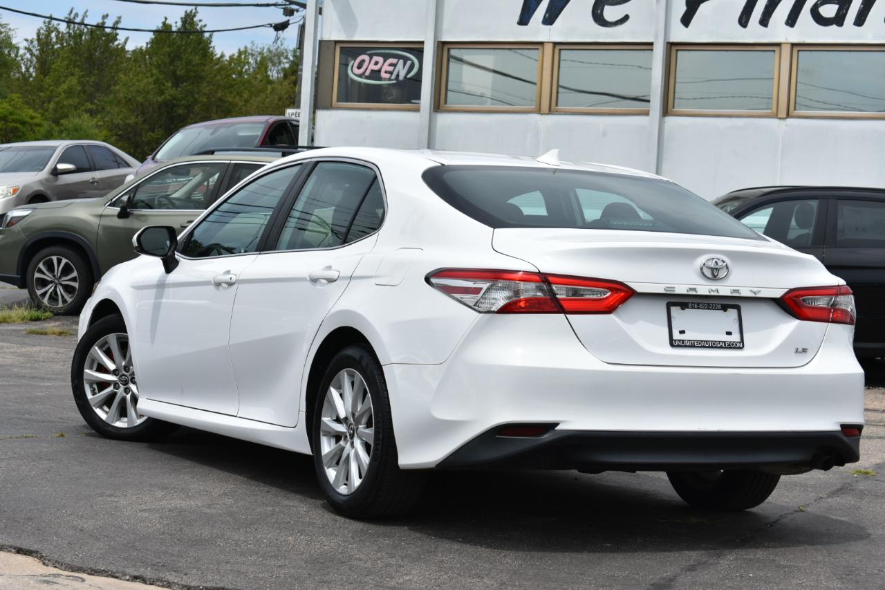 Toyota Camry 4dr Sedan LE Auto 2019