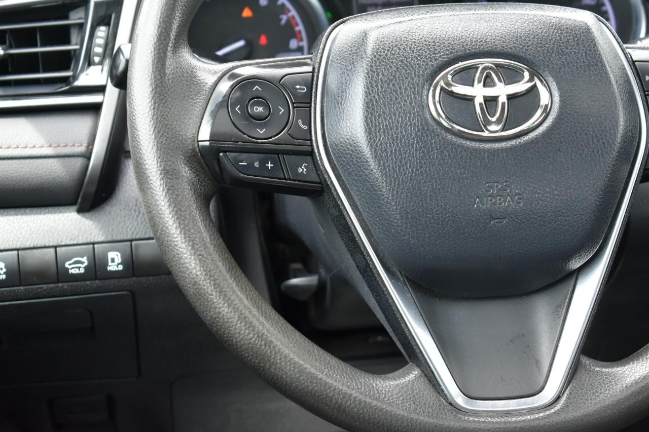 Toyota Camry 4dr Sedan LE Auto 2019
