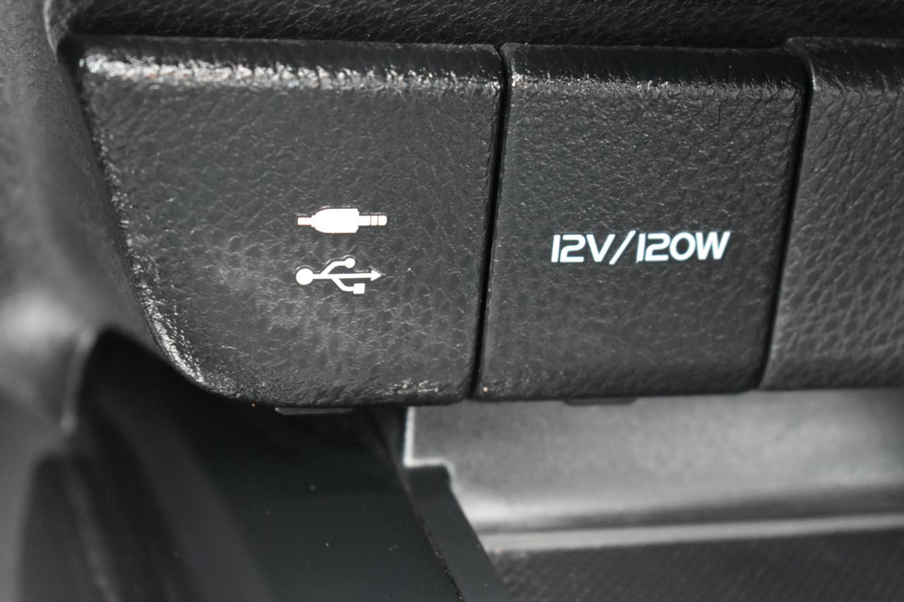 Toyota Camry 4dr Sedan LE Auto 2019