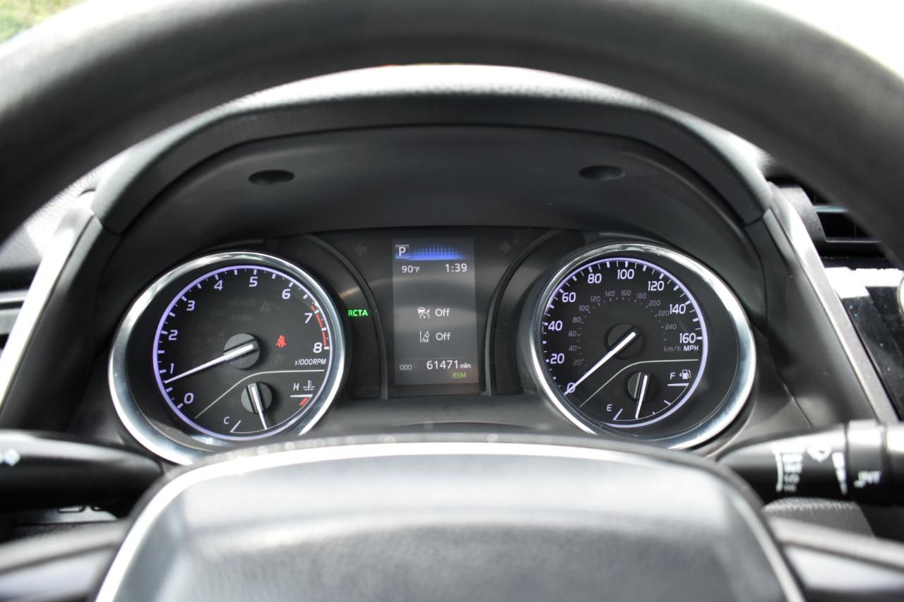 Toyota Camry 4dr Sedan LE Auto 2019
