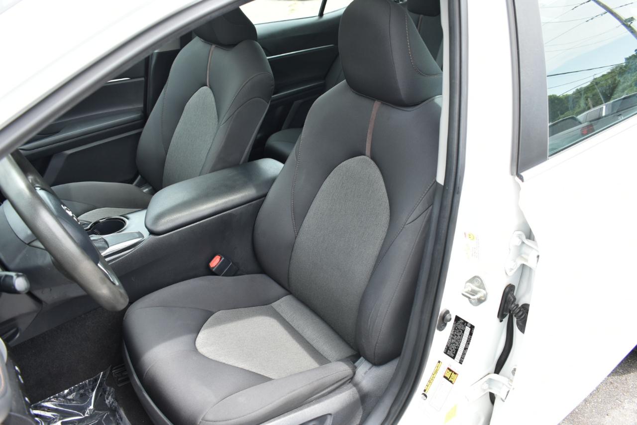 Toyota Camry 4dr Sedan LE Auto 2019