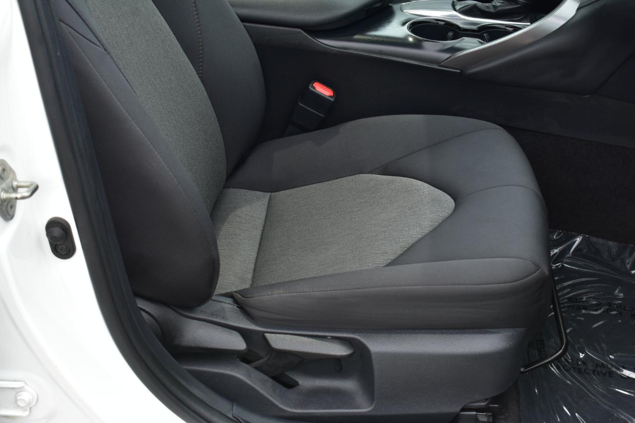 Toyota Camry 4dr Sedan LE Auto 2019