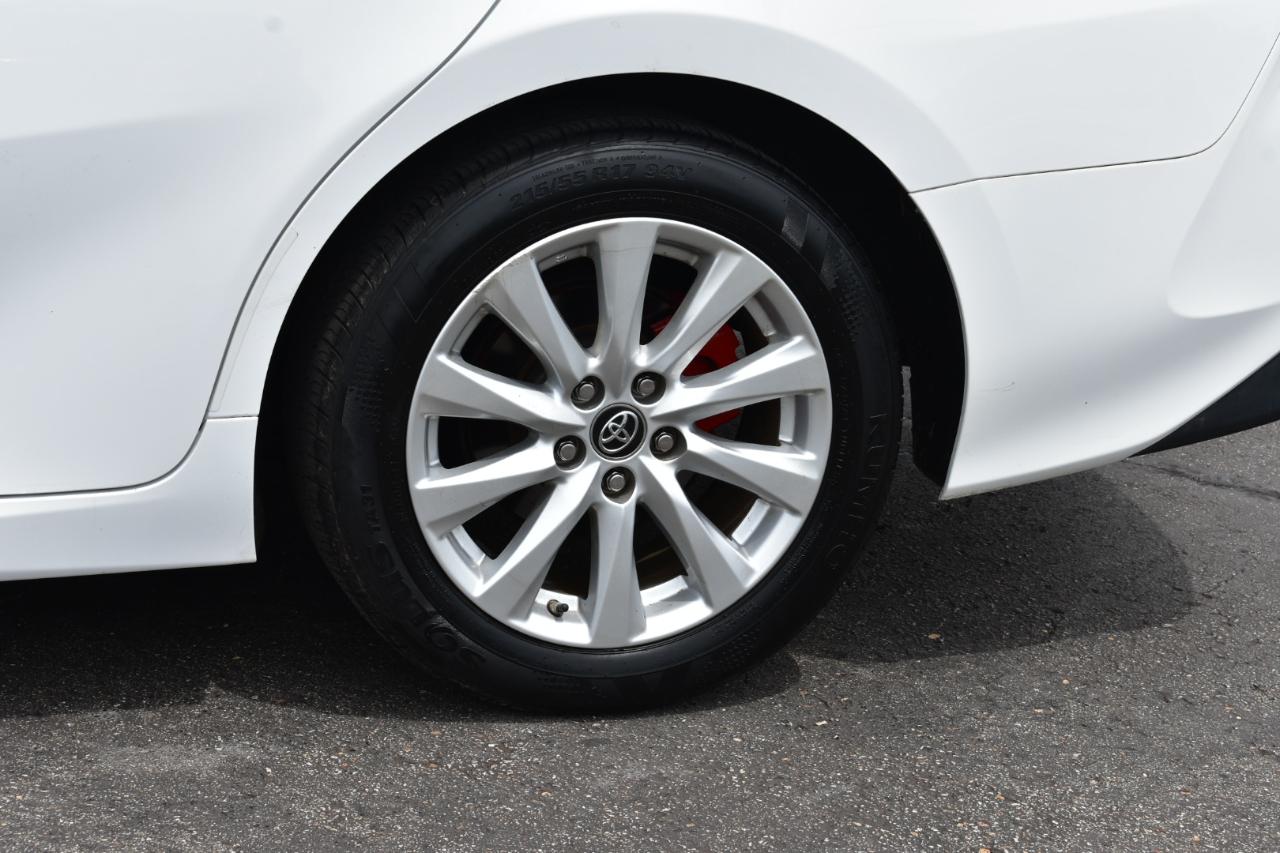 Toyota Camry 4dr Sedan LE Auto 2019