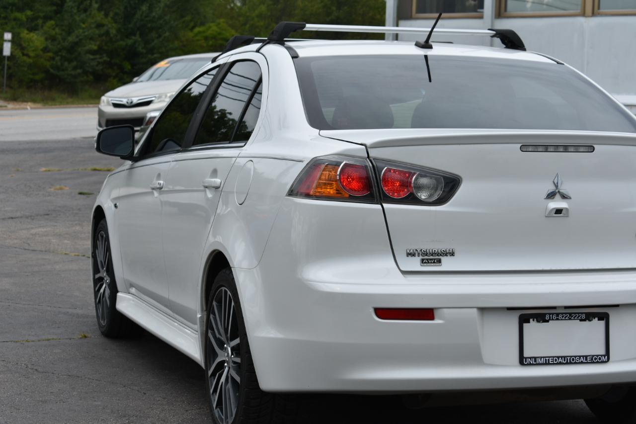 Mitsubishi Lancer SEL 4D Sedan AWD 2017