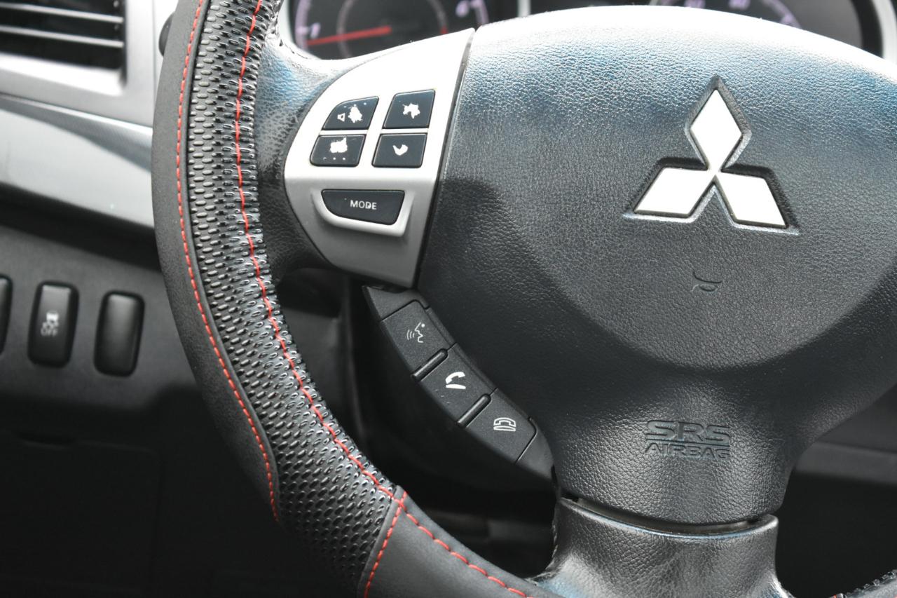 Mitsubishi Lancer SEL 4D Sedan AWD 2017