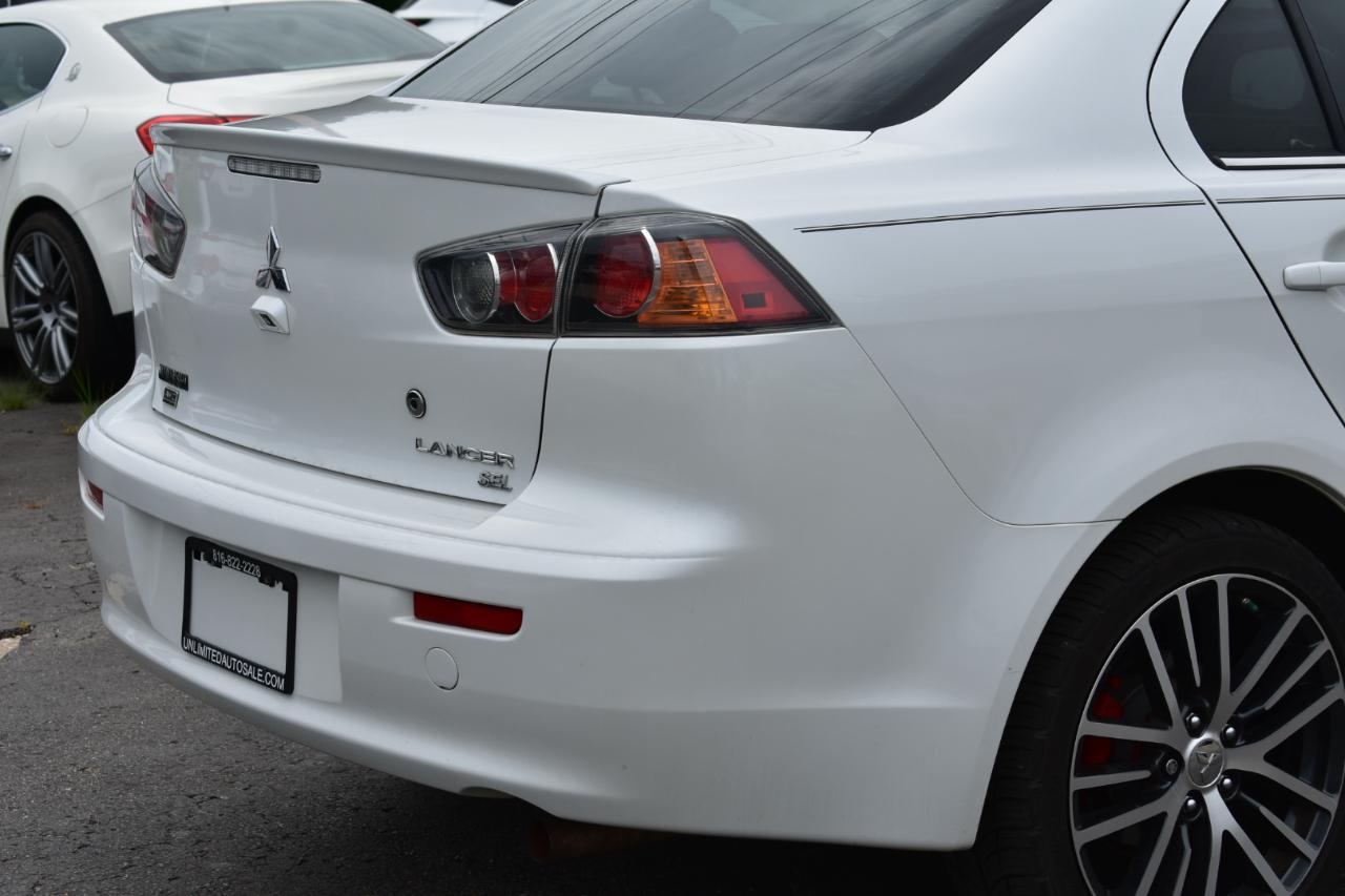 Mitsubishi Lancer SEL 4D Sedan AWD 2017