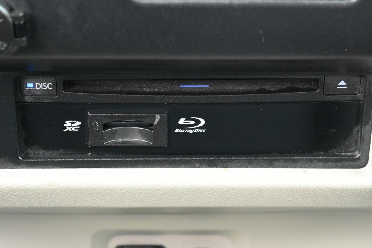Toyota Sienna Limited Premium 7-Passenger 2017