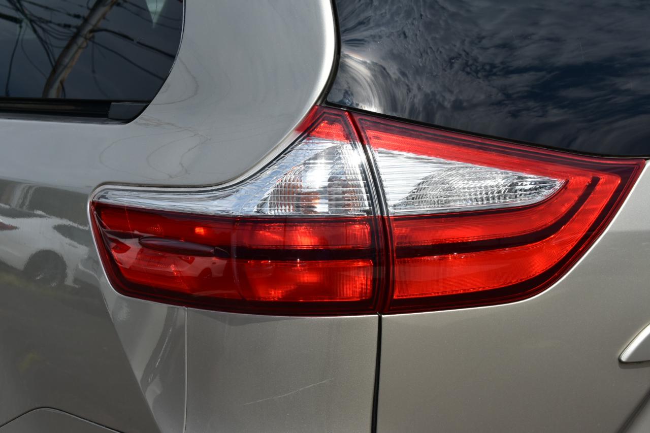 Toyota Sienna Limited Premium 7-Passenger 2017