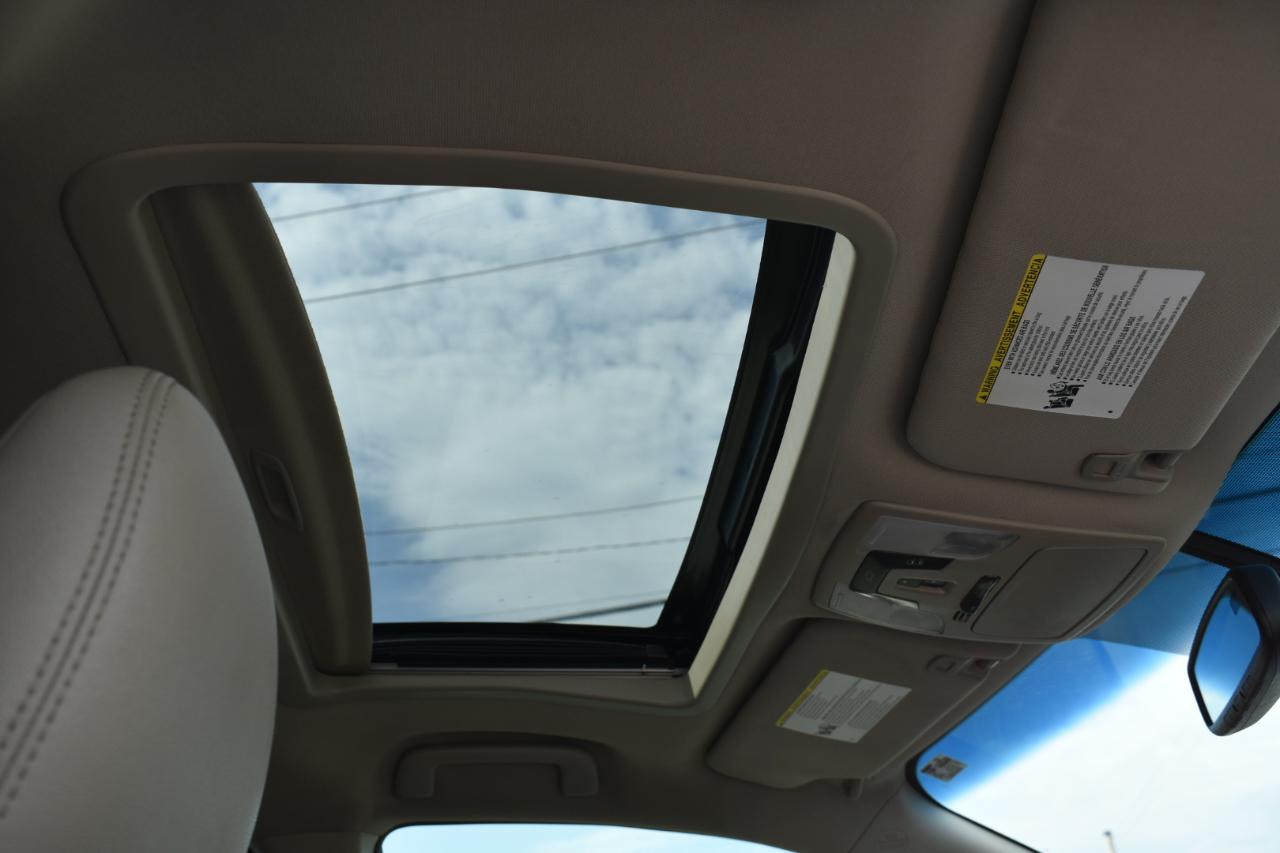Toyota Sienna Limited Premium 7-Passenger 2017