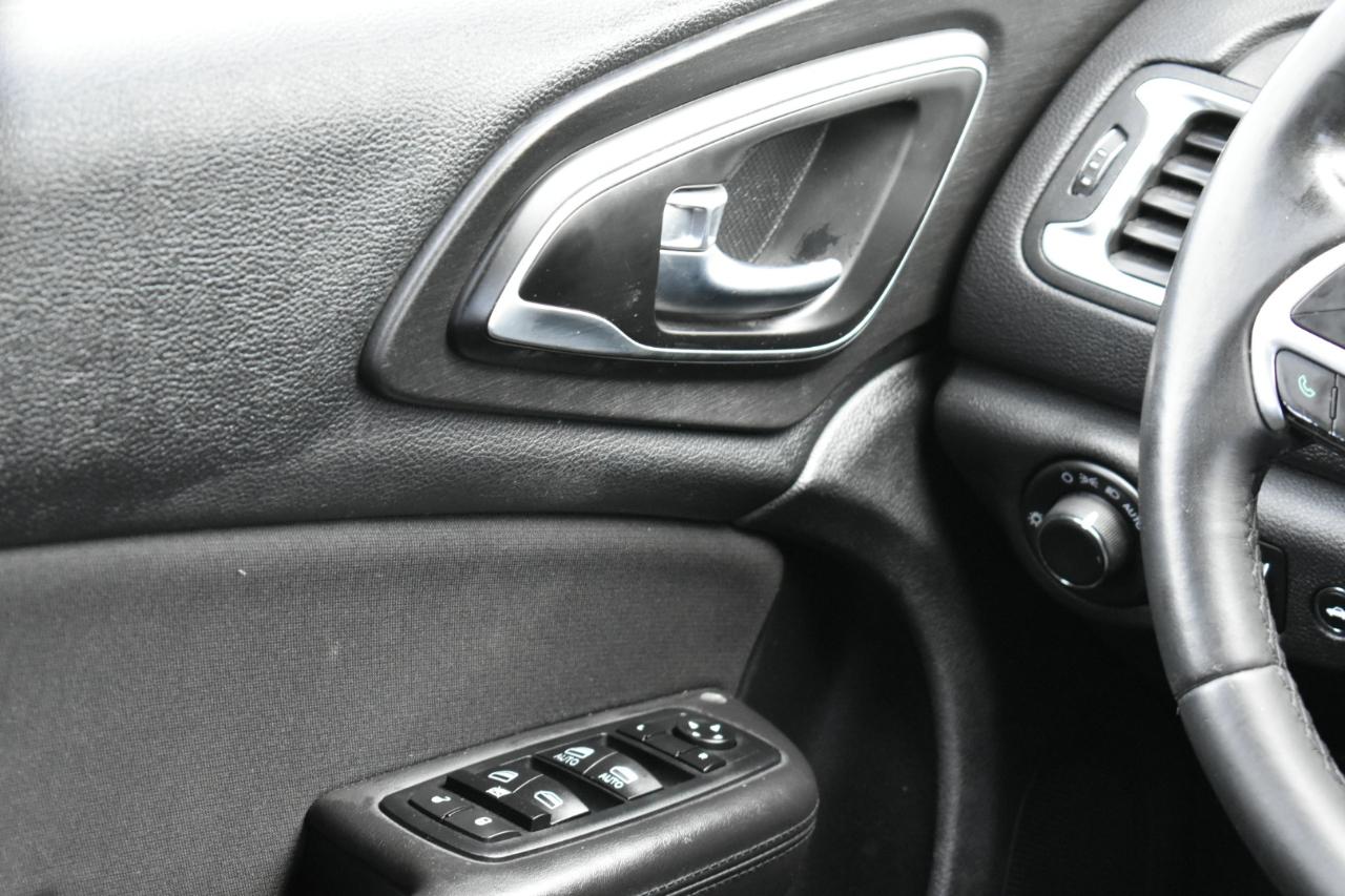 Chrysler 200 Limited 2016