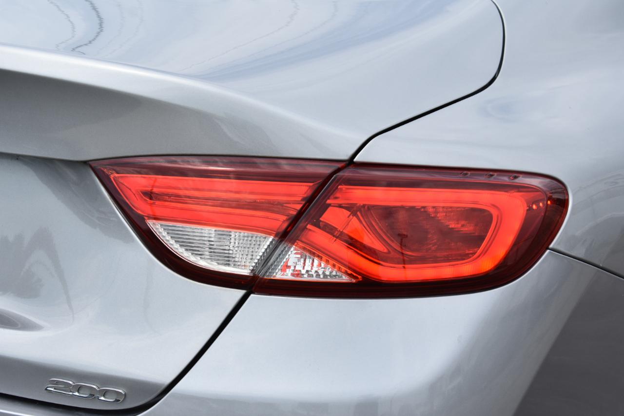 Chrysler 200 Limited 2016