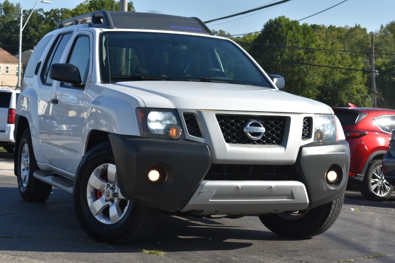 Nissan Xterra X 2WD 2010
