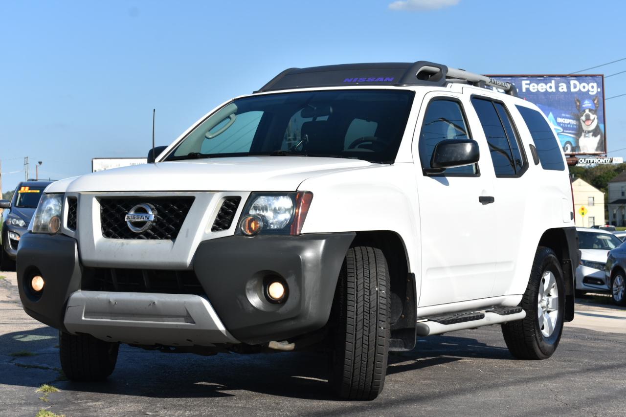 Nissan Xterra X 2WD 2010