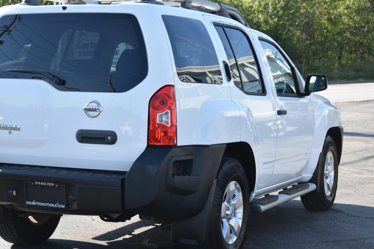 Nissan Xterra X 2WD 2010