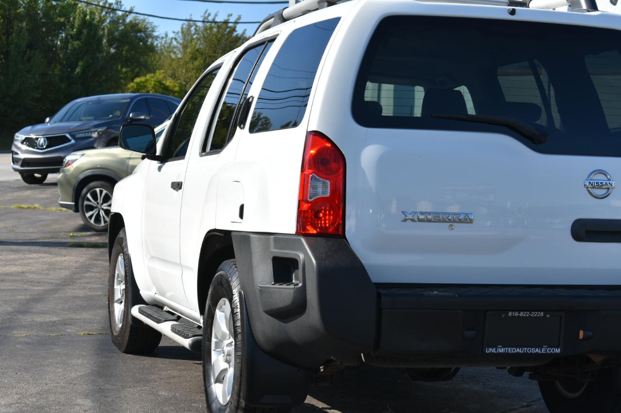 Nissan Xterra X 2WD 2010