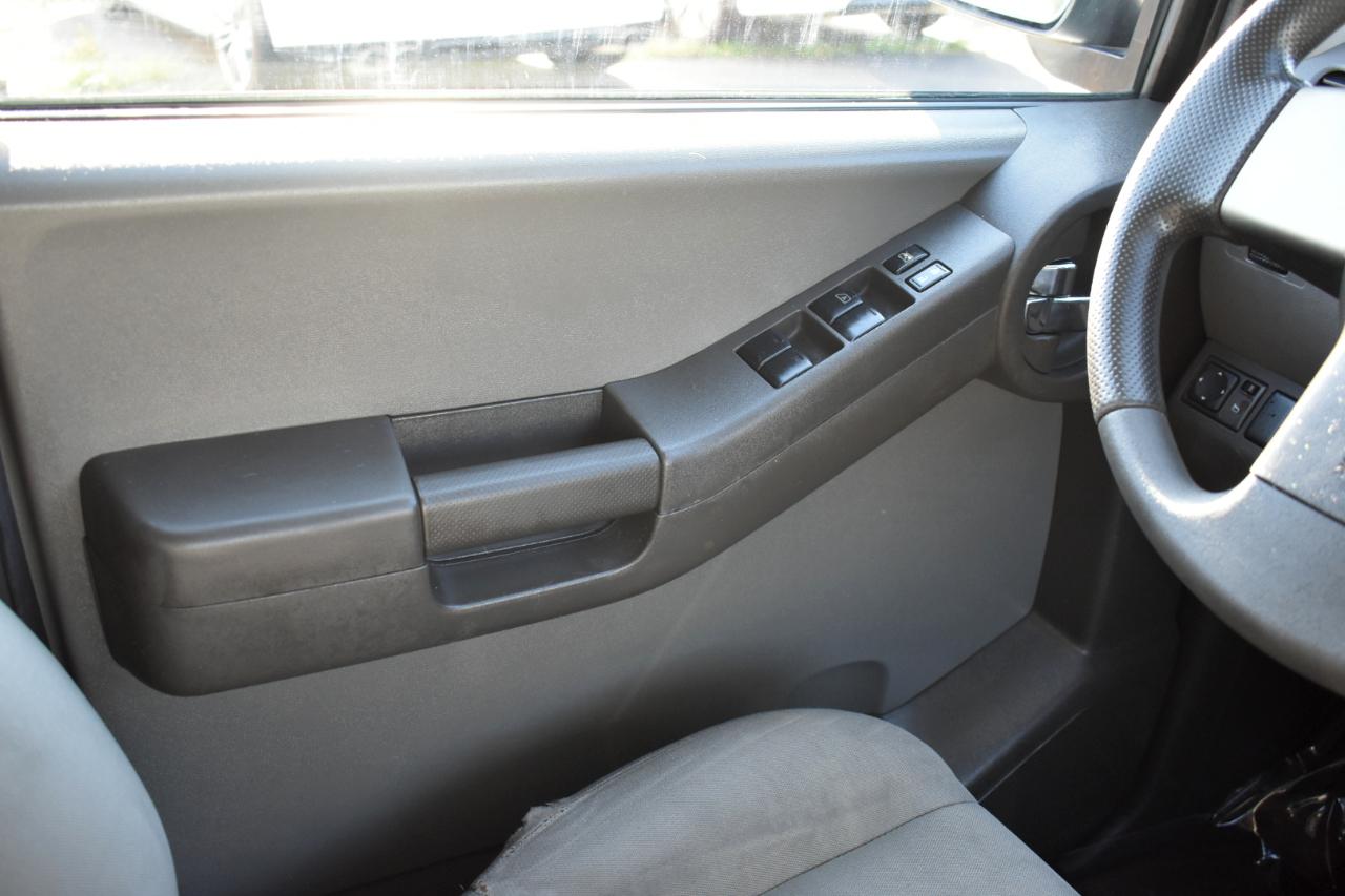 Nissan Xterra X 2WD 2010
