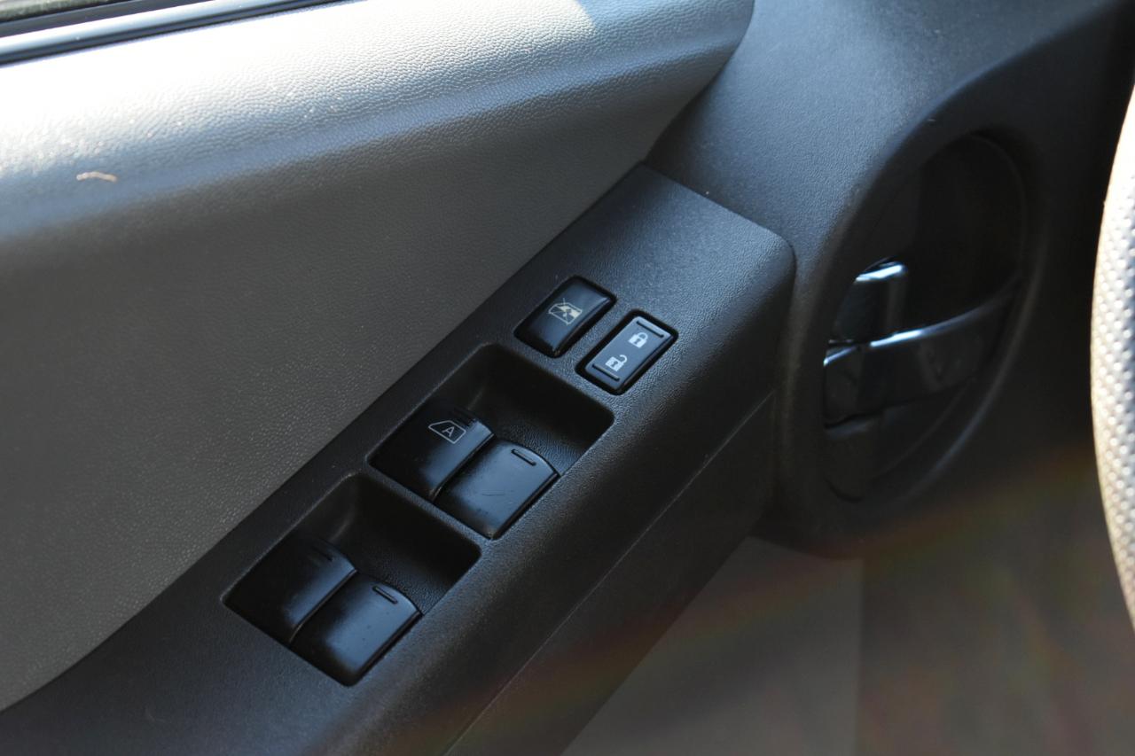 Nissan Xterra X 2WD 2010