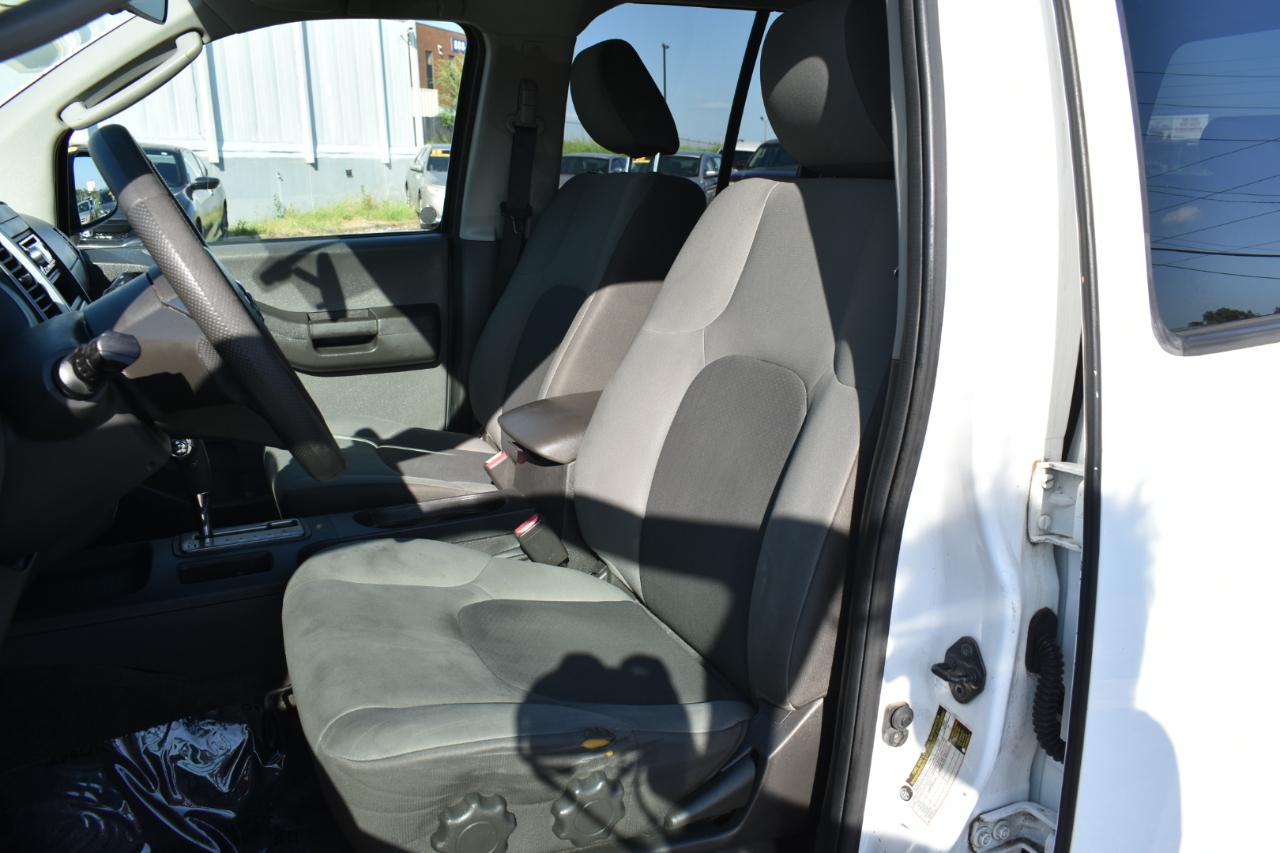 Nissan Xterra X 2WD 2010