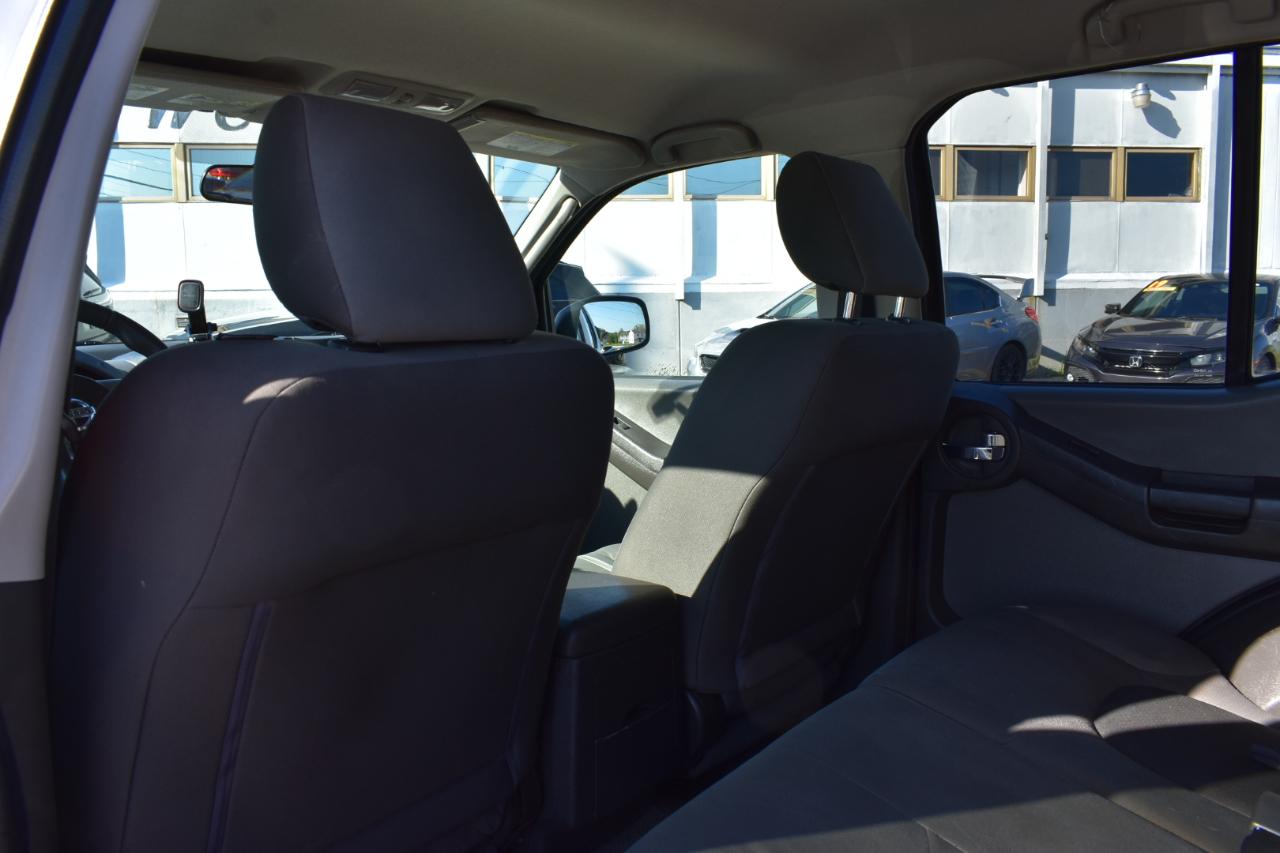 Nissan Xterra X 2WD 2010