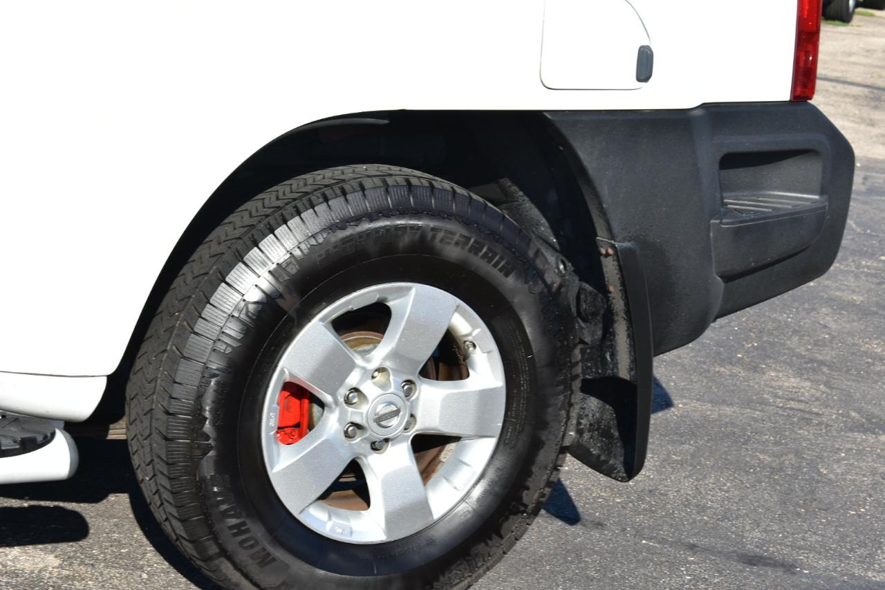 Nissan Xterra X 2WD 2010